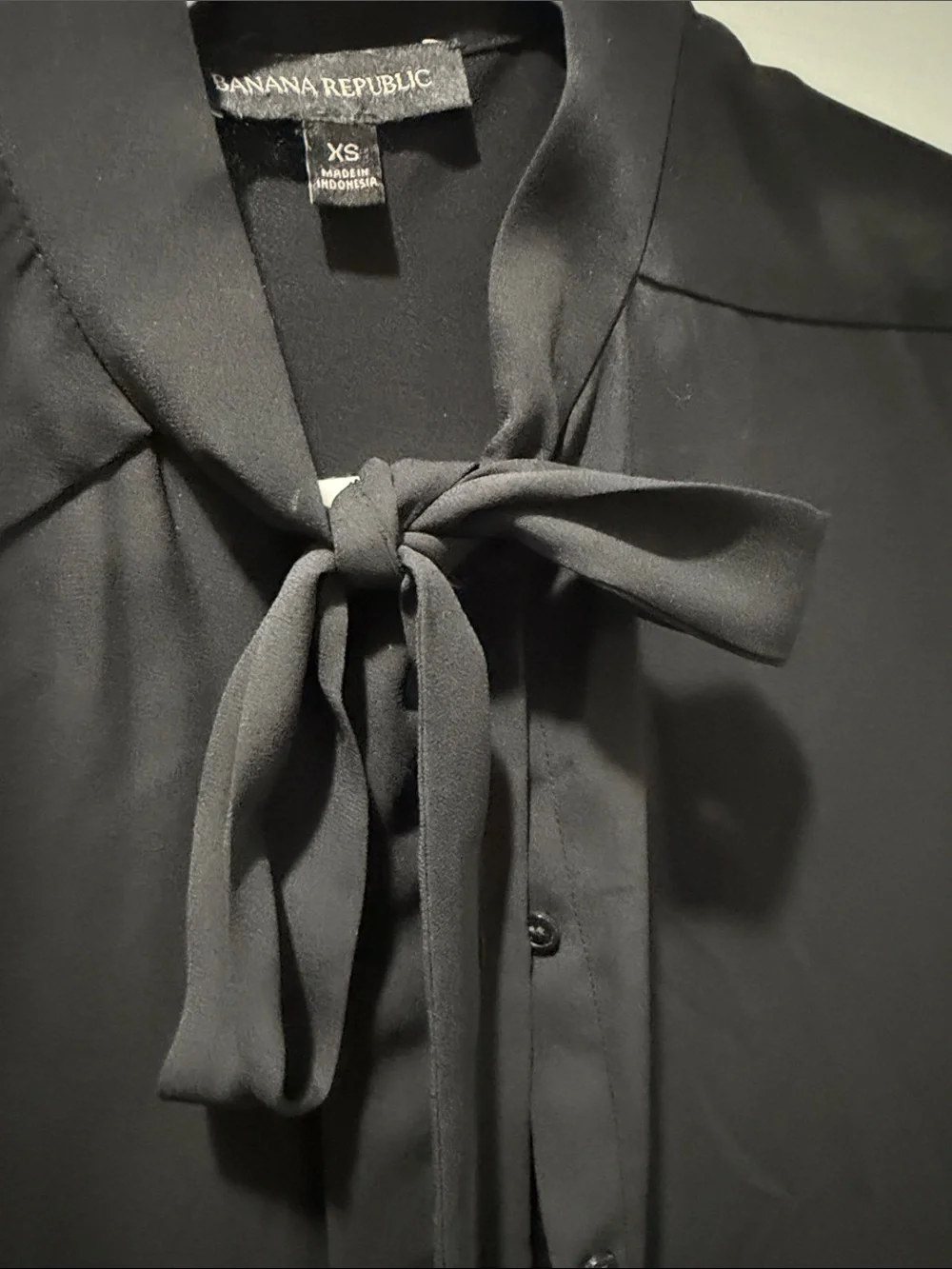 Banana Republic sleek black
